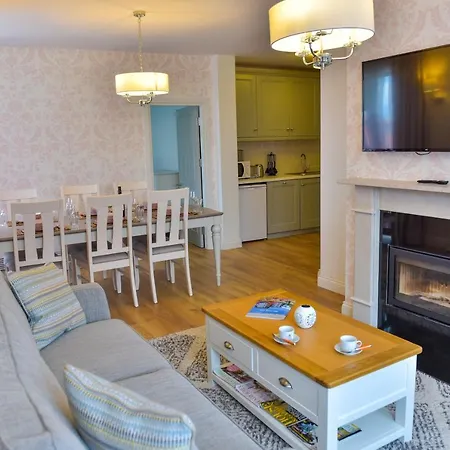 Predela Lux شقة فندقية 3*