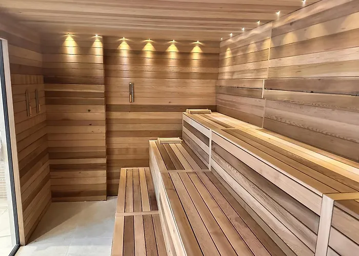 Predela Lux 3* Banszko