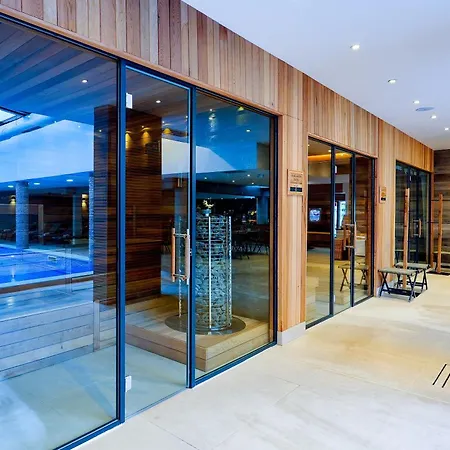 Predela Lux Aparthotel 3*