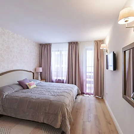 Predela Lux 3*