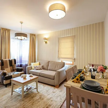 Predela Lux 3*