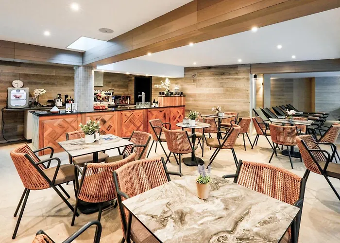 Predela Lux Aparthotel Bansko